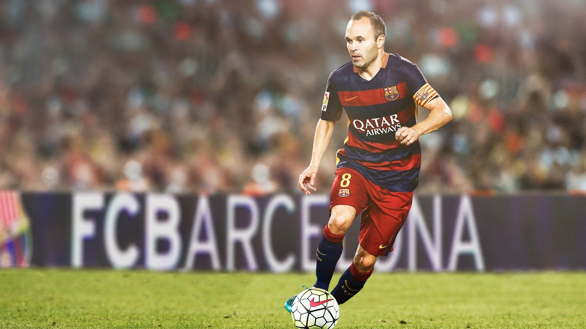 国足选手比赛路上逐梦逆袭，奋勇前行，队员国足